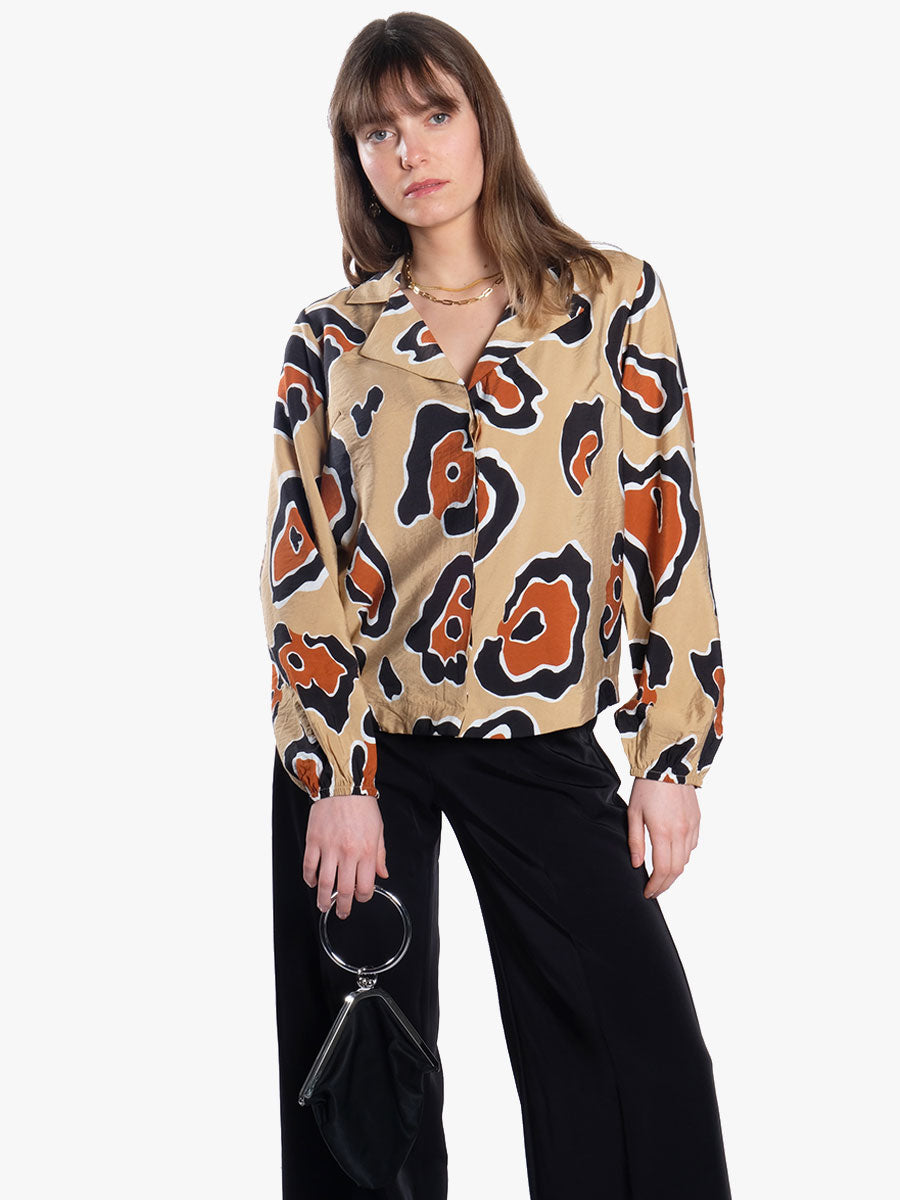 Object-Jacira-Blouse-Hummus