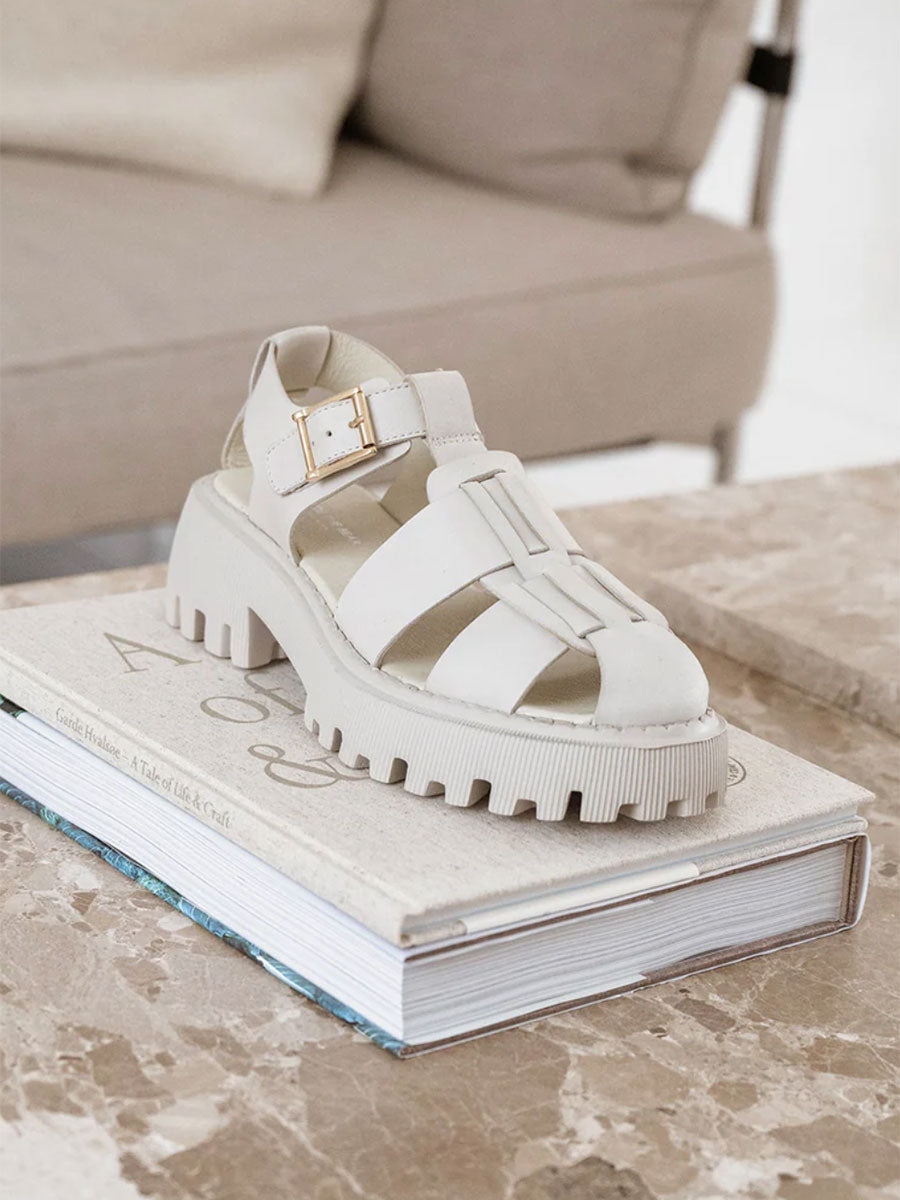 ShoetheBear-Posey-Fisherman-Sandals---Off-White