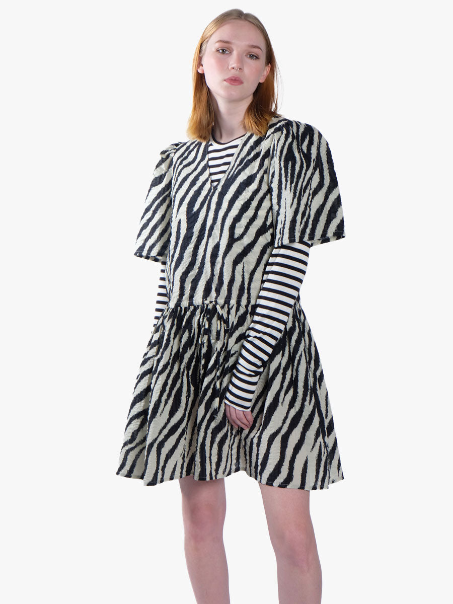 Stella-Nova-Luja-My-Dress-Black