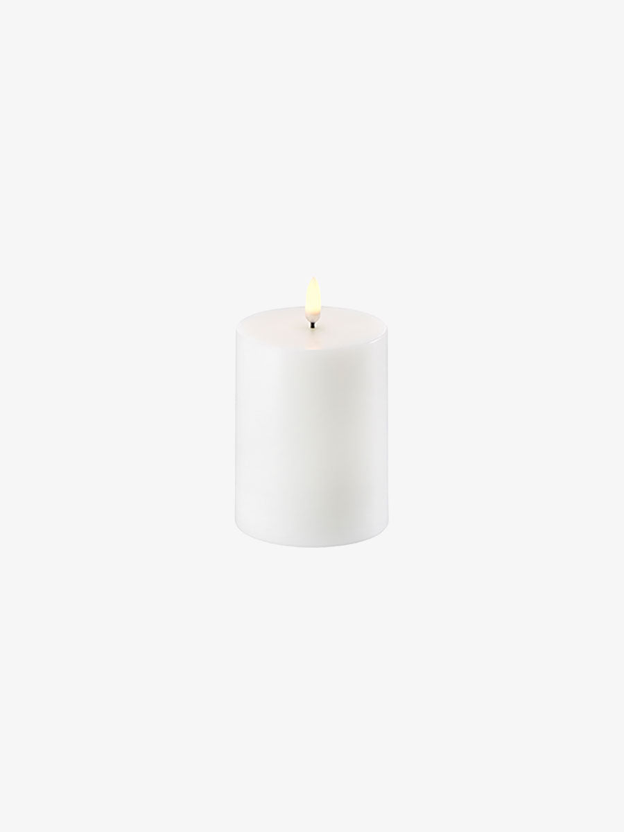 Uyuni Lighting LED Pillar Candle 7.8x10 - Nordic White